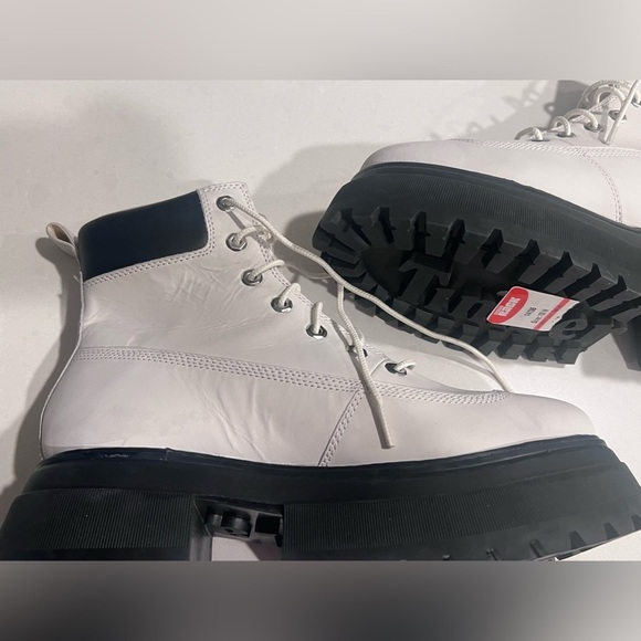 NEW Timberland SKY 6 Inch Lace Up Platform Boots White‎ Nubuck Size 8 Leather - Picture 10 of 10